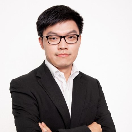 Leslie Tay